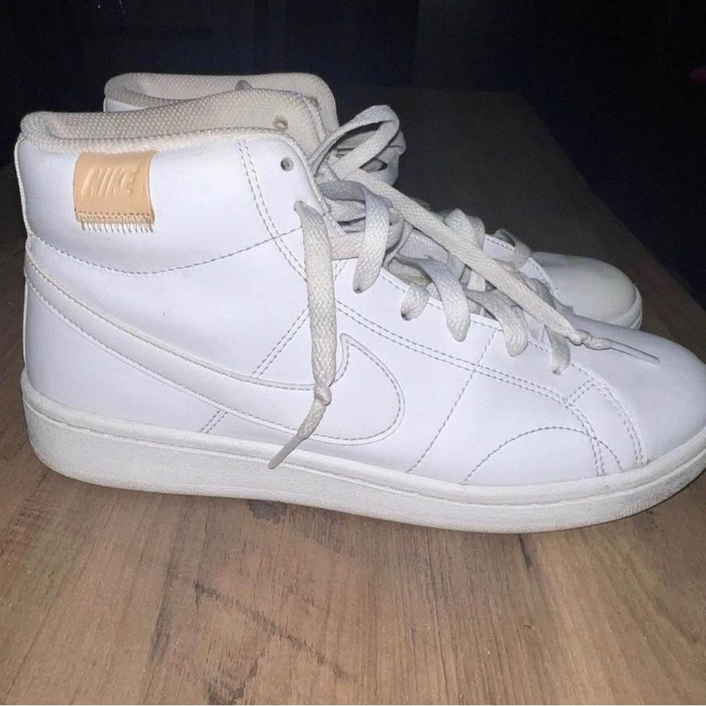 Nike Court Royale 2 Mid White